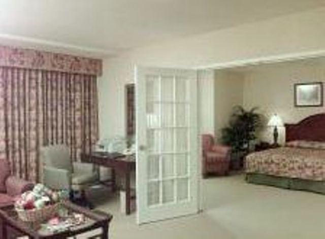 Ramada Plaza Hotel Columbus Chambre photo